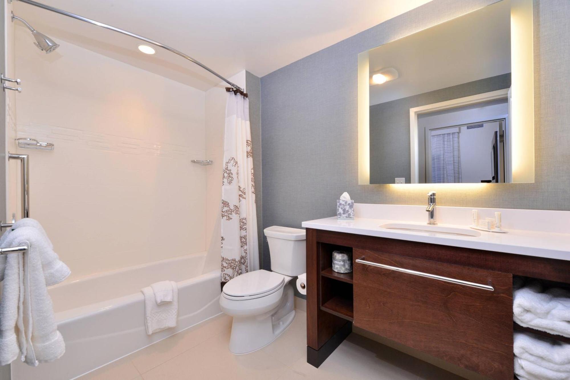 Residence Inn By Marriott East Lansing Εξωτερικό φωτογραφία